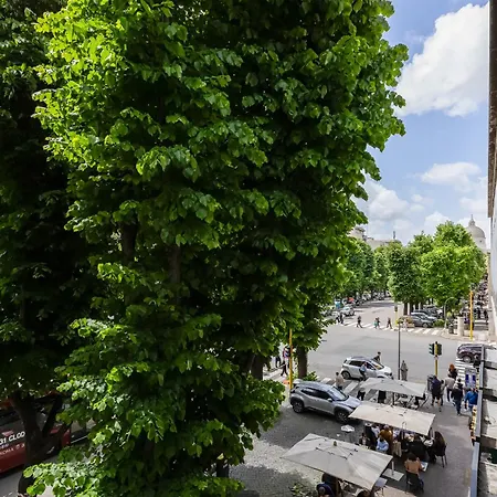 Apartment New Flat Beethoven