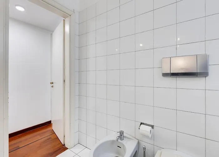 New Flat Beethoven * Rom