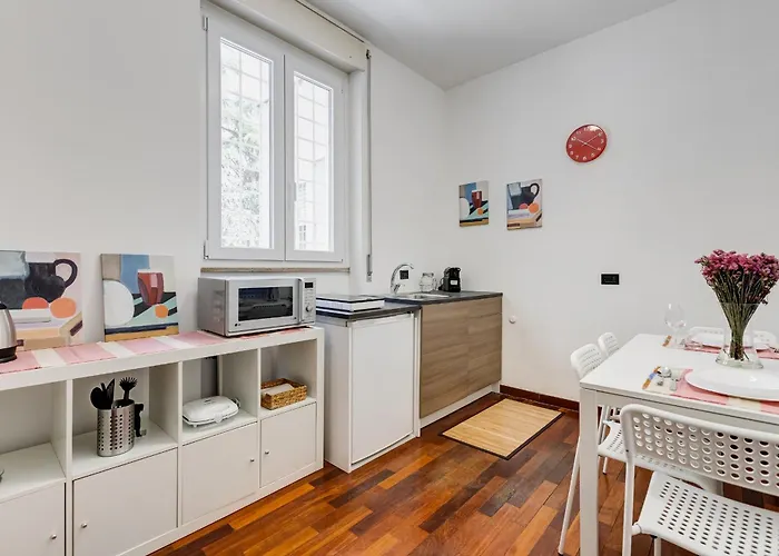 New Flat Beethoven * Rom