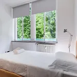 New Flat Beethoven * Roma