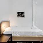 New Flat Beethoven * Roma
