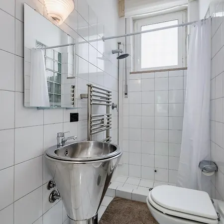 New Flat Beethoven דירה רומא