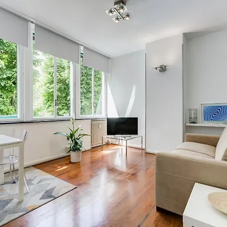 New Flat Beethoven * Ρώμη