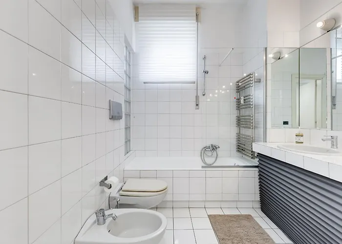 New Flat Beethoven * Rome